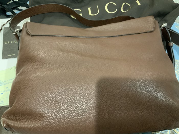 【自售leo458】Gucci 小羊皮側背包 大LOGO手肩斜背~附台灣百貨專櫃購買證明~Damier