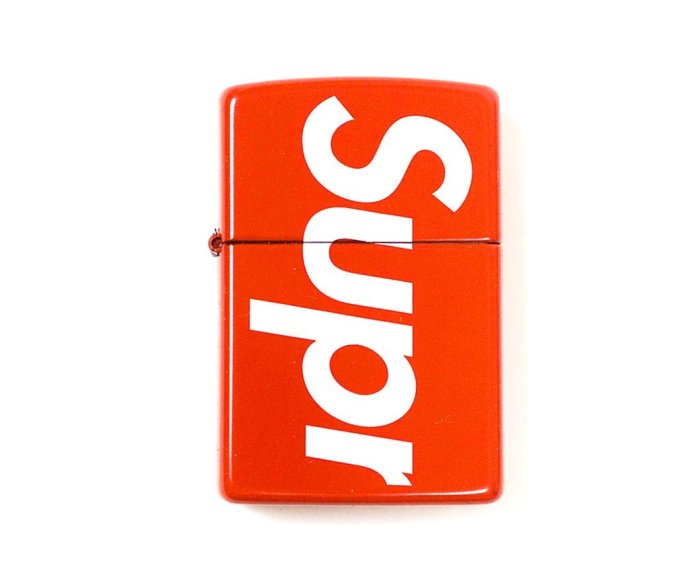 新品未使用 Supreme 18SS Logo Zippo-