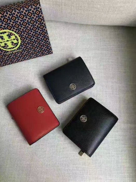 SUNDAY 代購  美國正品 Tory Burch  1310 短夾 兩折錢夾 水波紋牛皮 藏藍