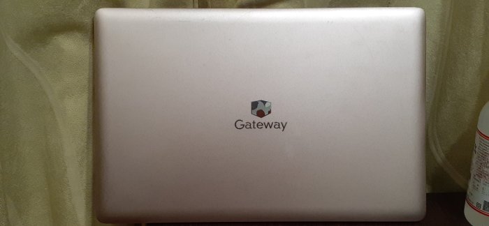 Acer Gateway GWTN156-1RG 15.6吋 i5-1035G1 附256GM.2SSD 玫瑰金 筆電零