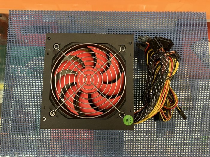 二手良品 立光 POWER 400W 安規電源供應器 P164