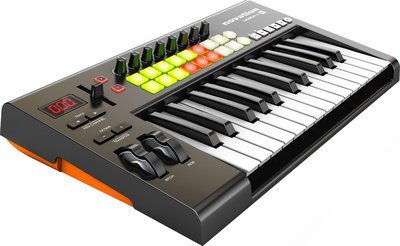 【金聲樂器】全新 Novation LaunchKey 25 鍵 電腦 及 iPad 用主控鍵盤