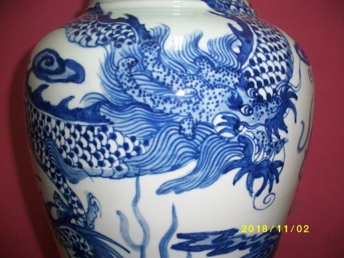 1037-瓷器-青花雙龍戲珠鳳尾瓶--重kg*高cm*長cm   瓷器 瓷像  瓷製  瓷雕