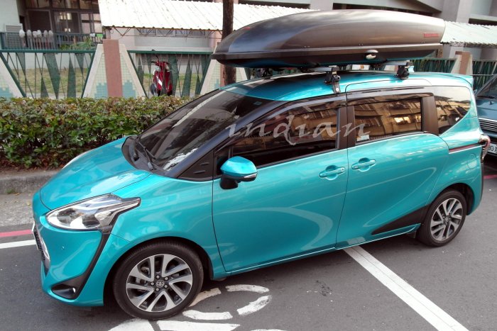 KAROQ FABIA XV SWIFT YAKIMA 旅行架 車頂架 置物架 行李架 置放架 包覆式 低風阻 機翼型