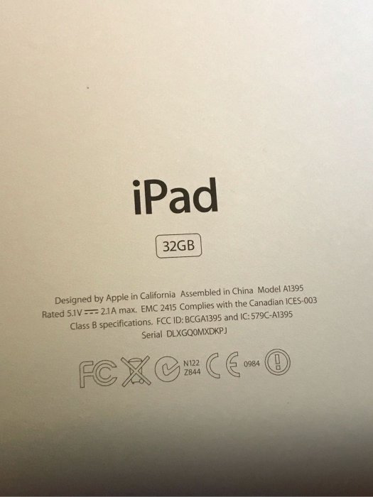 二手良品 iPad 2代 32G 第二代 銀色 平板電腦 Apple產品 9成新 小刮傷 可上網 看電影聽音樂文書處理