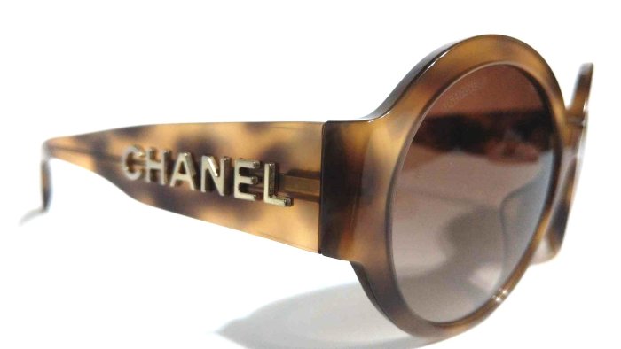 CHANEL 5410-A. CHANEL字母太陽眼鏡.附原廠內外盒.拭淨布.