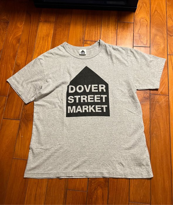 日本製 川久保玲 COMME des GARCONS DOVER STREET MARKET灰色上衣 尺寸：XL