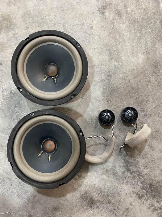 奧迪拆車正品博士bose6.5寸汽車二手喇叭中重低音響無損改裝升級-麵包の店