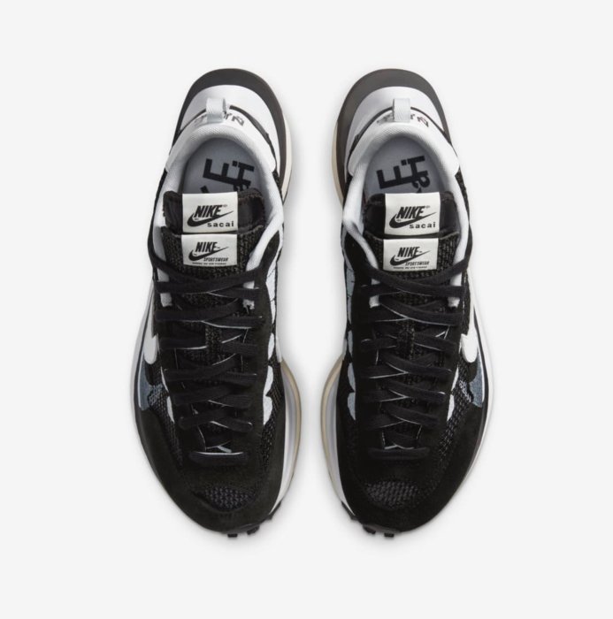 Nike x sacai Vaporwaffle Black and White CV1363-001。太陽選物社