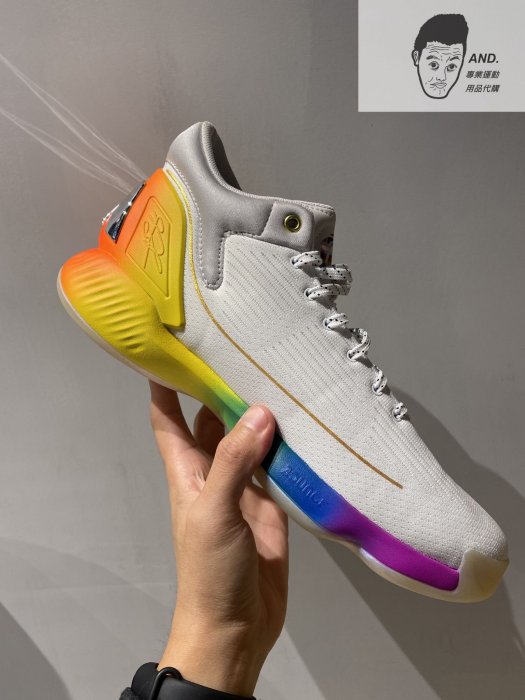 【AND.】adidas D Rose 10 Pride 繽紛彩 白灰  羅斯  籃球鞋 運動 穿搭 男鞋 FX4795