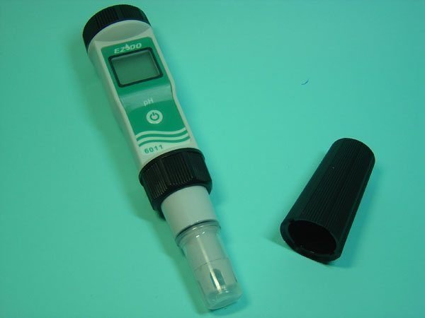 Cheaper店~* EZDO 防水型PH 6011 PH計酸鹼度計PH METER PH值測試計(台