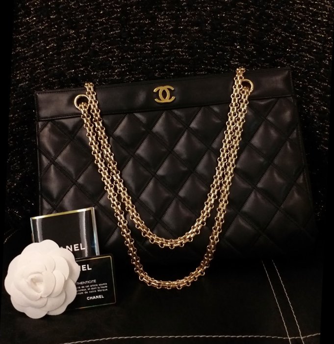 Chanel 金鍊復刻經典款肩背斜背黑色羊皮菱格美包