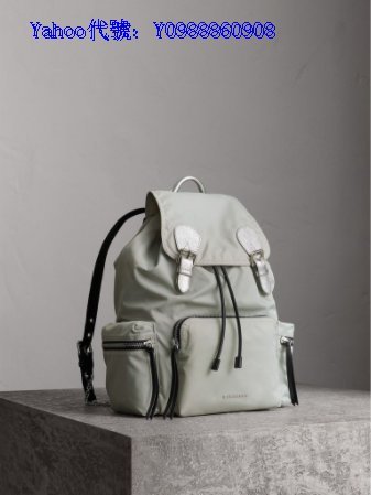 里昂二手正品  Burberry Rucksack 淡石色 銀色 科技尼龍 銀鍊 女款 軍旅 大 後背包 現貨