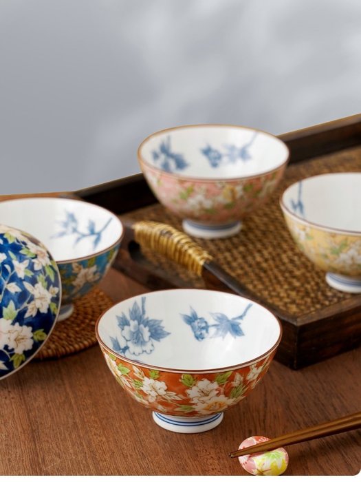 日本進口山茶花陶瓷碗日式4.5英寸家用釉下彩餐具飯碗喬遷禮盒裝