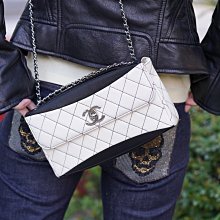 Chanel 香奈兒包 A93137 限量黑白格紋鍊帶包 現貨