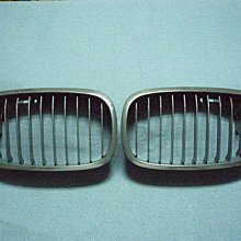 寶捷國際 BMW 3 Series E46 2003-2005 2DR 消光黑 水箱罩 L/R 2PCS/1SET 全車系適用