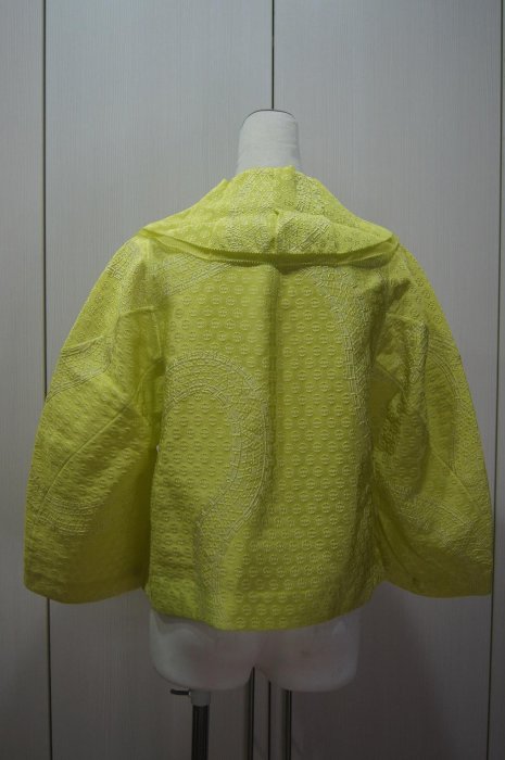 夏姿 SHIATZY CHEN 黃色短外套          只賣   11500