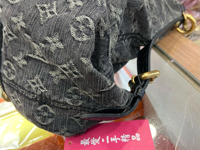 ☆最愛二手精品☆ LOUIS VUITTON LV 黑色丹寧布緹花布黑皮革霧金釦拉鍊抓皺皺摺手提包肩背包斜背包 M95352 XG3272