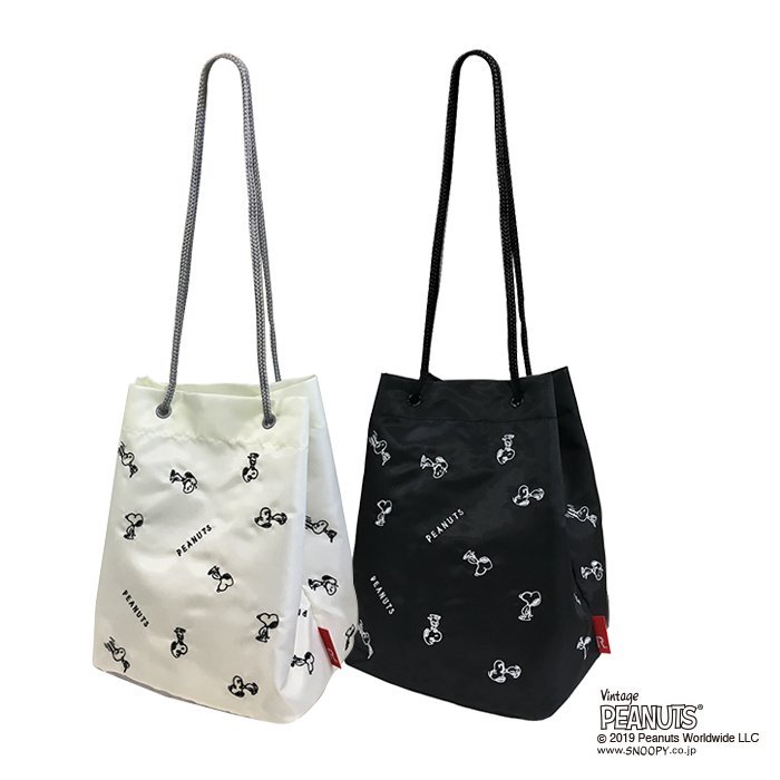 日本ROOTOTE PEANUTS SNOOPY 史努比 刺繡 束口包 手提包 肩背包 黑色/米白色 Baby ROO 4033