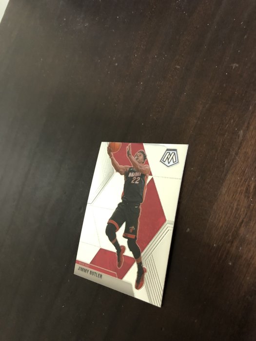 JIMMY BUTLER       19-20 MOSAIC BASE 金屬卡  130 前後卡況如圖