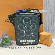 《真愛名牌精品》LV M43677 Vivienne Forever 黑花限量 花朵人 胸口包/ 斜背包 *全新品*