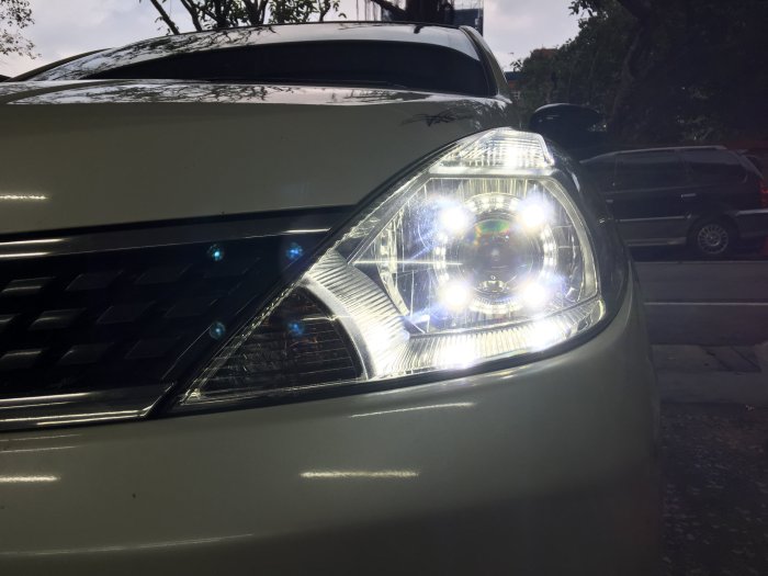 翔宸自動車照明設計 雙光源變光一秒切換鹵素 客製化魚眼 HID LED 光圈 鋼鐵極光魚眼 流水日行燈