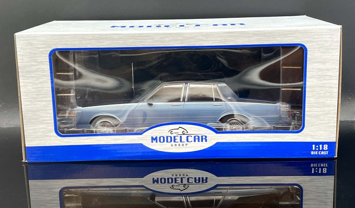 【MASH-2館】現貨特價 MCG 1/18 Chevrolet Caprice Saloon 1987 blue