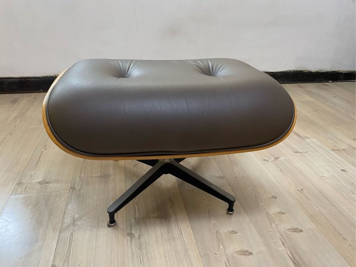 正版 Herman Miller Lounge Chair 花梨木版本 Eames