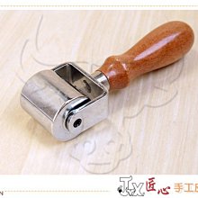 ☆ 匠心 手工皮雕坊 ☆ 超級熱銷品 { 滾輪 推輪 (C110) }皮雕/手縫/壓合/黏合