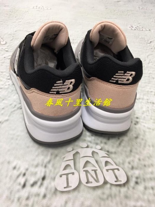 NEW BALANCE 紐巴倫 女 麂皮 休閒 復古 慢跑鞋 CW997HAL爆款