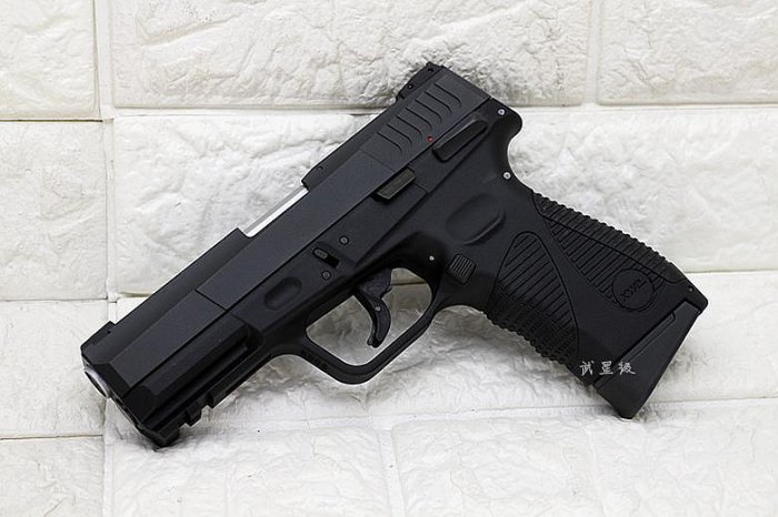 台南 武星級 KWC TAURUS PT24/7 手槍 CO2槍 黑 優惠組E KCB46 貝瑞塔 巴西 金牛座