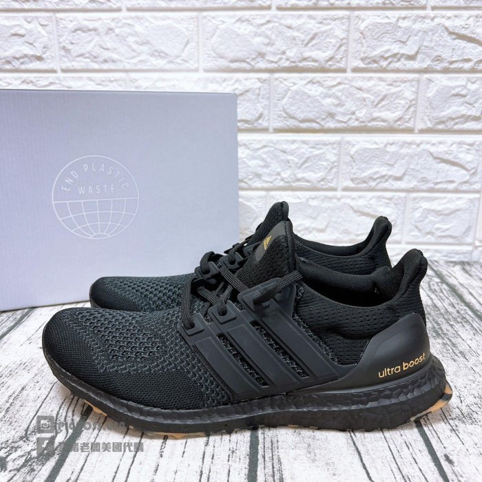 【豬豬老闆】ADIDAS ULTRABOOST 1.0 DNA 慢跑鞋 男女  黑GY9136 白GY9135