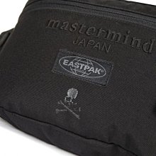 南◇2021 6月 EASTPAK X MMJ MASTERMIND TOKYO 黑色 側背包 腰包 骷髏頭 潮流 街頭