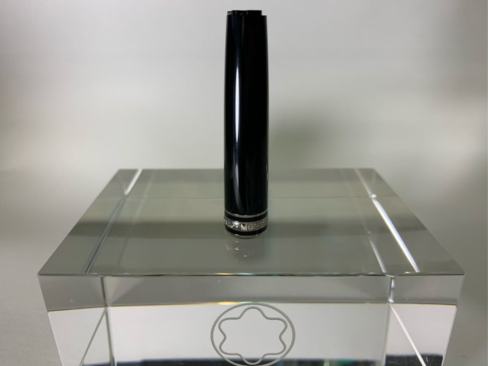 萬寶龍 MONTBLANC 小班包白金鋼珠筆、原子筆，筆蓋零件