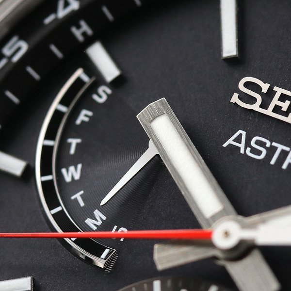 預購 SEIKO ASTRON SBXY017 精工錶 手錶 41mm 電波錶 黑面盤 紅色秒針 鈦金屬錶帶 男錶