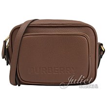 【茱麗葉精品】全新商品 BURBERRY 專櫃商品 8061571 烙印LOGO牛皮前口袋斜背相機包.咖 現貨