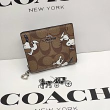 【秋秋代購】 全新 COACH C4591 C4592 美國正品代購新款史努比女士經典百搭短款錢包 卡包 特惠現貨