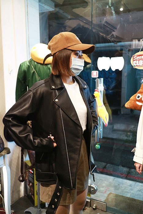 [ Satisfaction ] 日本oversize寬版騎士斜拉鍊羊皮皮衣