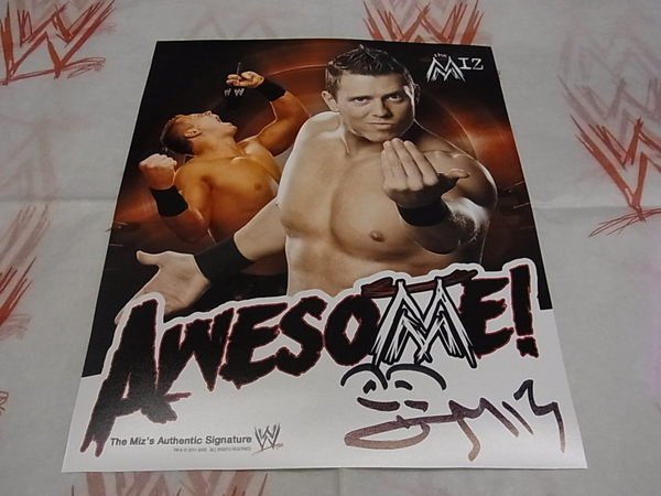 ☆阿Su倉庫☆WWE摔角 The Miz 8x10 Signed Photo MIZ親筆簽名珍藏款照片 限量熱賣特價中