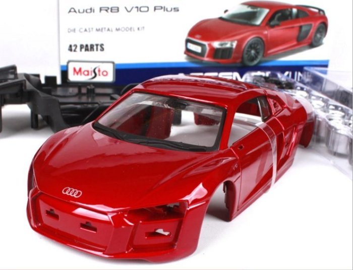 奧迪 Audi R8 Coupe 紅色 FF7739510 1:24 合金車 模型 預購 阿米格Amigo