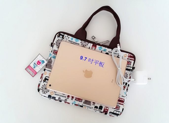 【YOGSBEAR】V 台灣製造 手提袋 7~10吋 平板袋 手提包 筆電包 斜背包 YG07
