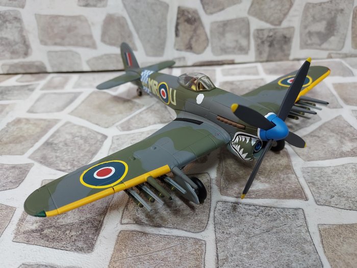 宗鑫 1/72 Corgi AA36513 Hawker Typhoon 颱風式戰機 英國皇家空軍塗裝