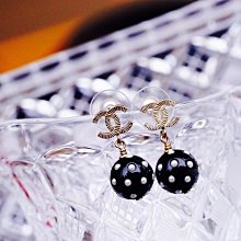 Chanel A86238 Earrings 金 CC 垂墬黑珠 耳環