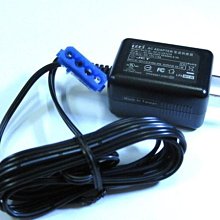 小白的生活工場*AC 110V轉DC 12V/1A 變壓器(已改電腦大4PIN接頭)GF12-US1210