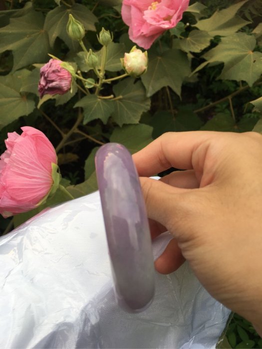 A+天然紫羅蘭翡翠玉鐲～窄版～《瑞紫2款》～手圍18.5號～內徑徑58mm寬12厚8mm，「紅翡綠翠紫為貴！」紫翡翠玉鐲～紫翡玉鐲、紫翠玉鐲！～｛熊寶貝珠寶｝～