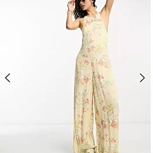 (嫻嫻屋) 英國ASOS-Reclaimed Vintage鄉村花卉圖案圓領無袖交叉背露美背長褲連身褲 EE23