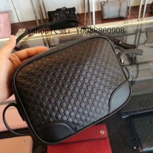 里昂二手正品  Gucci GG 新款 pvc 帆布 斜背 相機包 側背包/肩背包 小方包 449413