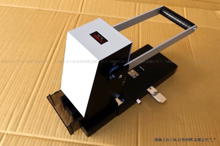 【圓融文具小妹】日本 CARL NO.160 超強力雙孔 重型 打孔機 事務機器 可打 310張紙 #9950