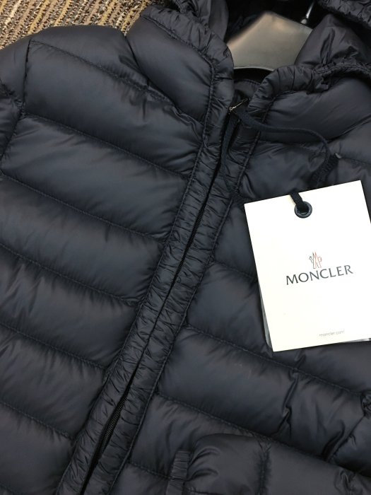 喬瑟芬【MONCLER JUNIOR】現貨~2012春夏 法國羽皇 女童12A /14A 超輕量 MAYOTTE*深藍 羽絨夾克外套