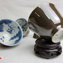 {如是觀---茶具專櫃} 清中期 紫金醬釉杯 內繪金魚青花   于字底款 茶席必備 4只齊售